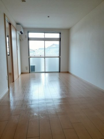 グリス・ド・ブランチェ１の居間・リビング|おしゃれな居間です