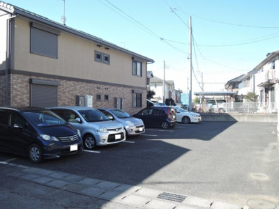 【駐車場】 | スクウェア･ヒル　Ｃ