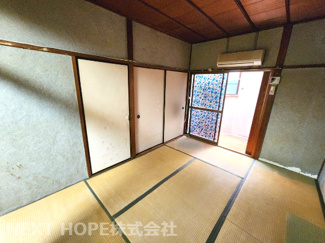 【和室】 | 尼崎市口田中１丁目中古テラスハウス | １階和室６帖です♪お好きなリフォームを楽しんでいただけます！