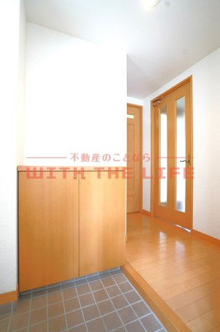 佐々木ビル【キャッシュバック対象】の玄関|落ち着いた玄関です