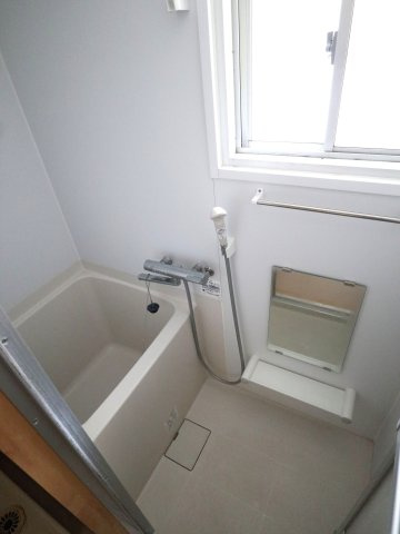 第1おおぎビルの浴室