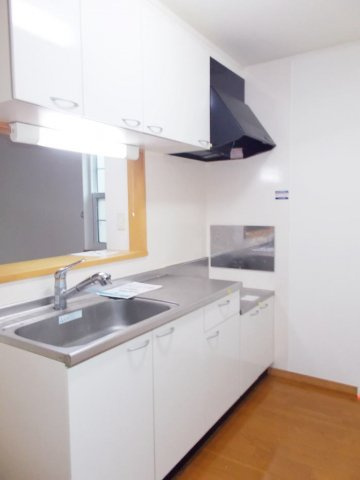 オーブ　メゾン　アミナ　Ｂ棟のキッチン