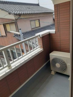 【バルコニー】 | アルモニー | 陽当たり良好なバルコニーです