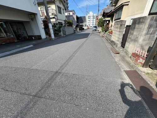 西区東観音町の前面道路含む現地写真|建築条件無し☆
注文住宅をお考えの方にピッタリ！
お好きな間取りで自由設計可能◎