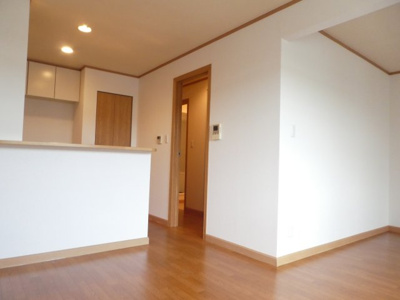 【居間・リビング】 | ファミールモノモリ | ※写真は同物件別部屋です