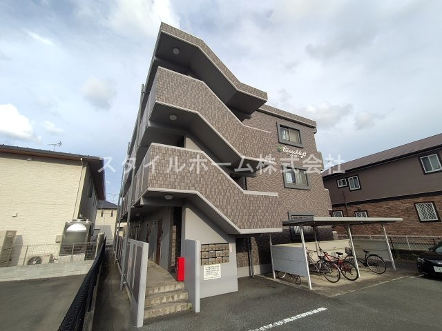 アインシュロスの外観