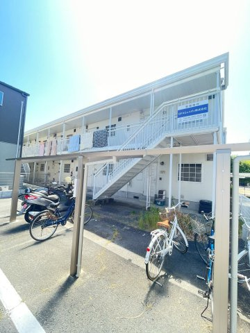 松村ハイツＤ棟の外観