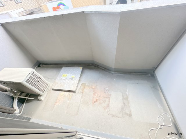 アーデン堺筋本町　仲介手数料無料のバルコニー