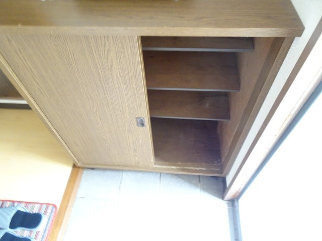 コーポ桂川の玄関