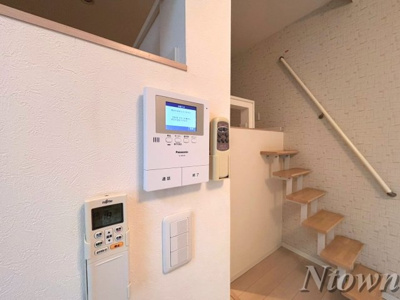 【セキュリティ】 | シュクル | モニター付きインターホンです