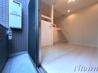 【バルコニー】 | シュクル | バルコニーがあります