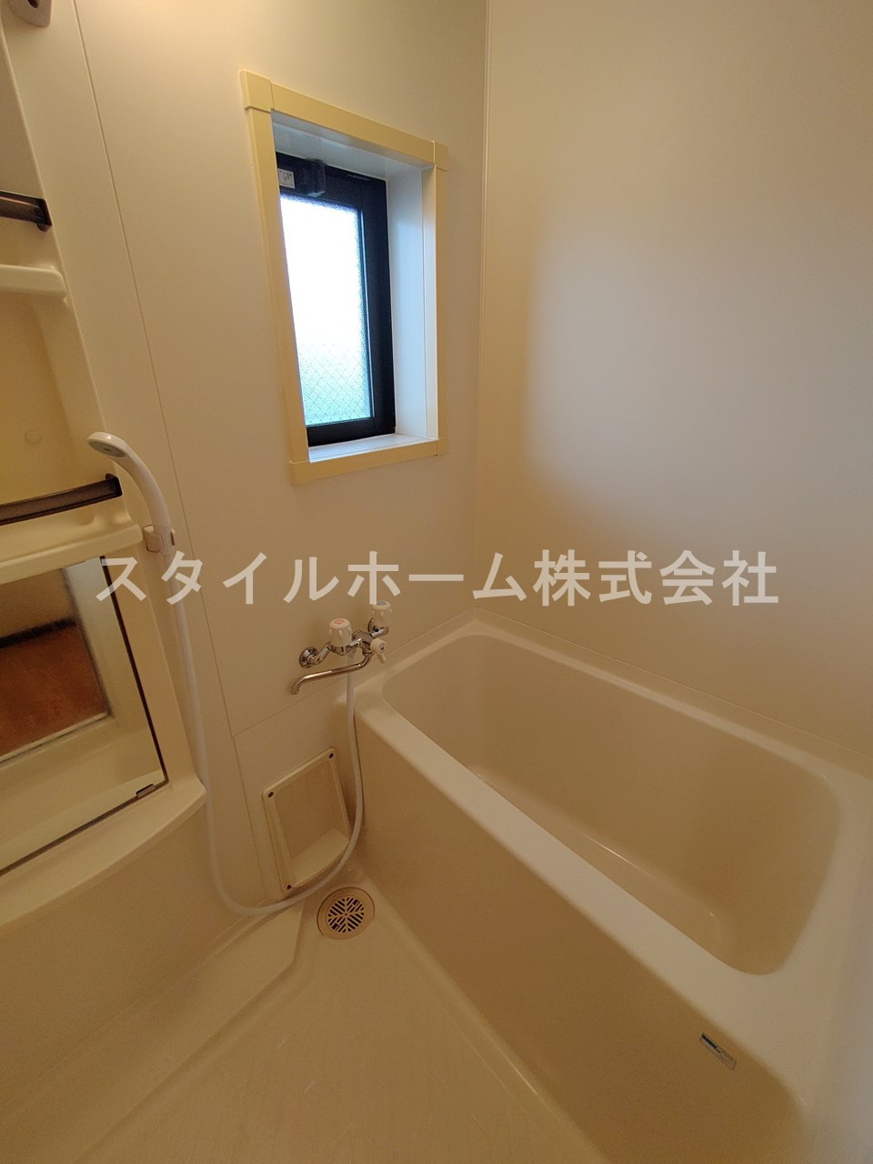 ユトリロ柱九番町２の浴室|別部屋写真です。