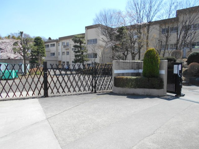  | 北野駅　絹ヶ丘　２区画 | ■市立中山中学校ー徒歩１８分