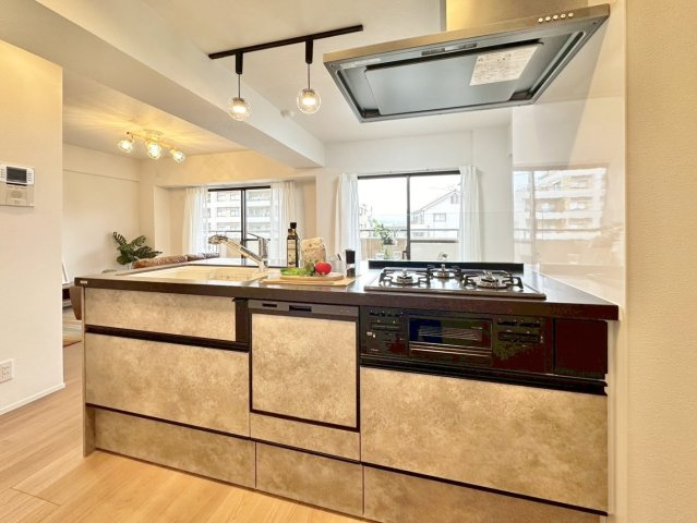 桂グリーンマンション　3階のキッチン