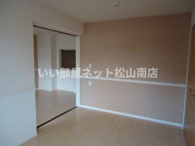 【洋室】 | Ark court