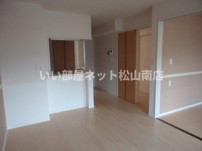 【居間・リビング】 | Ark court