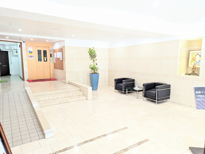 【エントランス】 | ライオンズマンション池之端 | 管理組合の意識が高いからこそこの築年でも建物コンディション良好です。