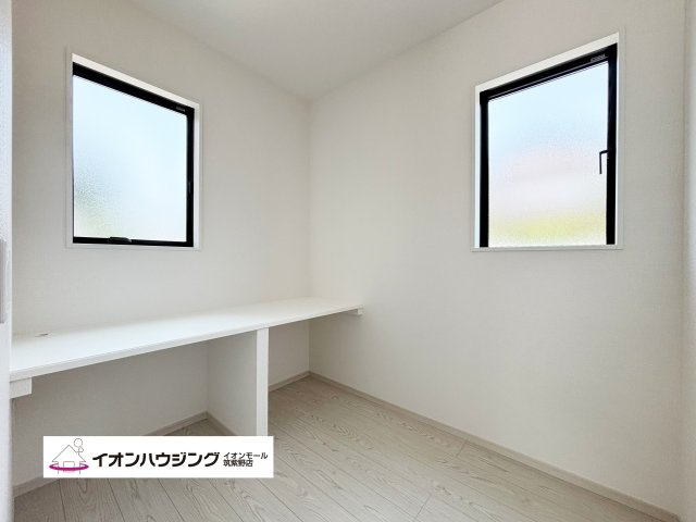 【筑紫野イオン3階にて10時〜21時まで営業中です！】 筑紫野イオンに来られた際は、お買い物ついでに気軽にお立ち寄りください♪ 所要時間20分程度の物件購入相談会も実施しております！