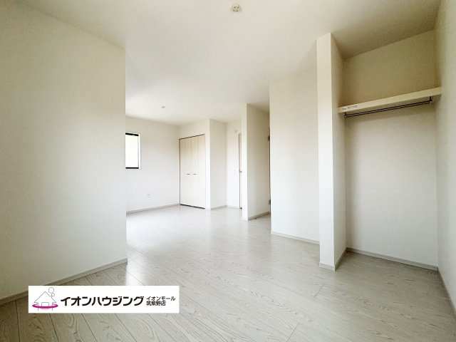 住宅ローンご相談ください。イオン銀行でお借入れると完済までずーっとイオンでお買い物すると５％オフ！詳しくは担当者まで！