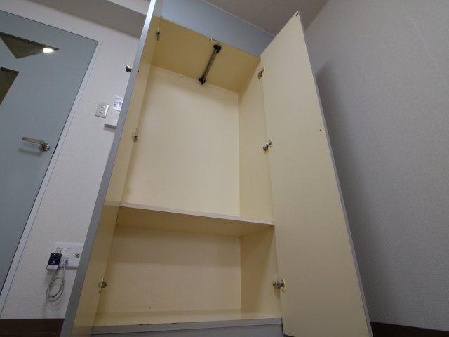 オズレジデンス玉出の収納|収納スペース豊富です