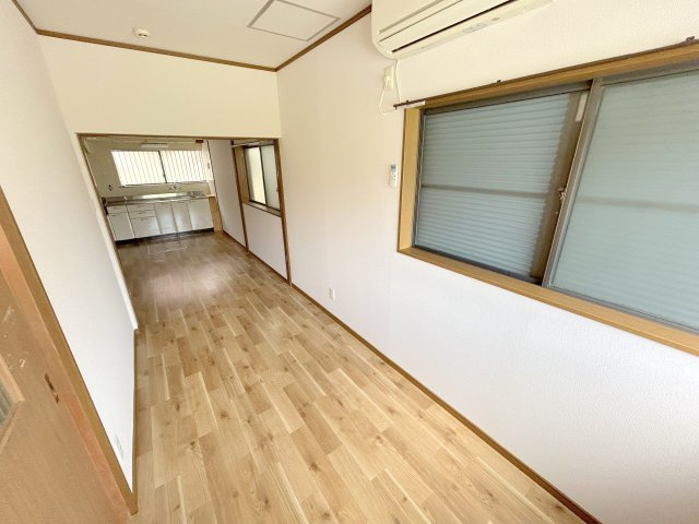 生駒市俵口町戸建（1513-3）の居間・リビング