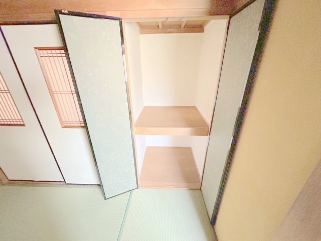 生駒市俵口町戸建（1513-3）の収納