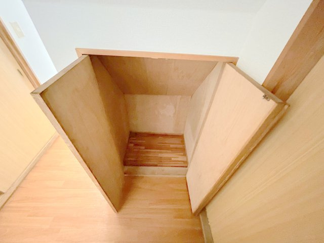 生駒市俵口町戸建（1513-3）の収納