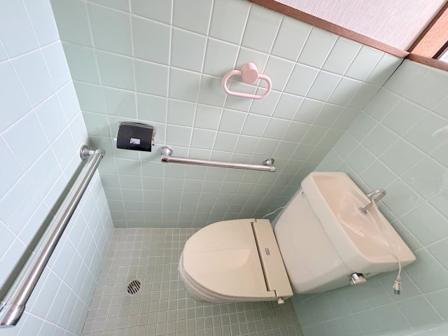 生駒市俵口町戸建（1513-3）のトイレ