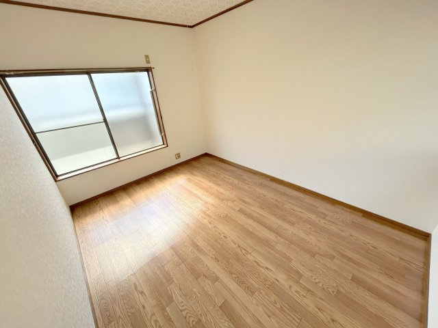 生駒市俵口町戸建（1513-3）の洋室