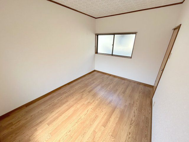 生駒市俵口町戸建（1513-3）の洋室