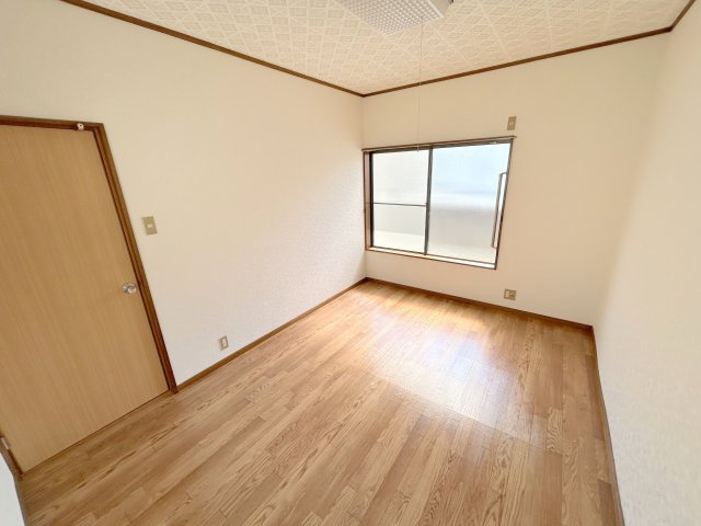 生駒市俵口町戸建（1513-3）の洋室