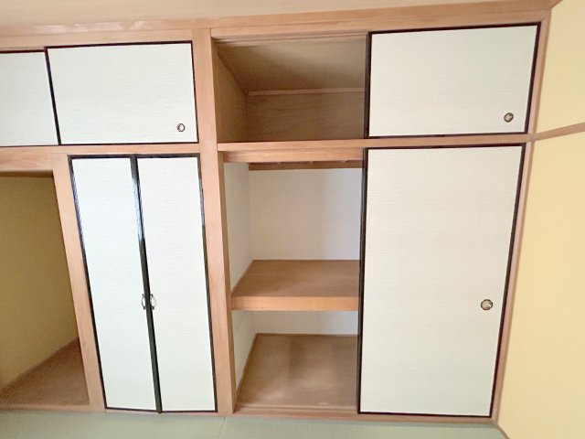 生駒市俵口町戸建（1513-3）の収納