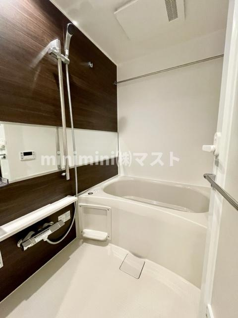 シーズンフラッツ中崎の浴室