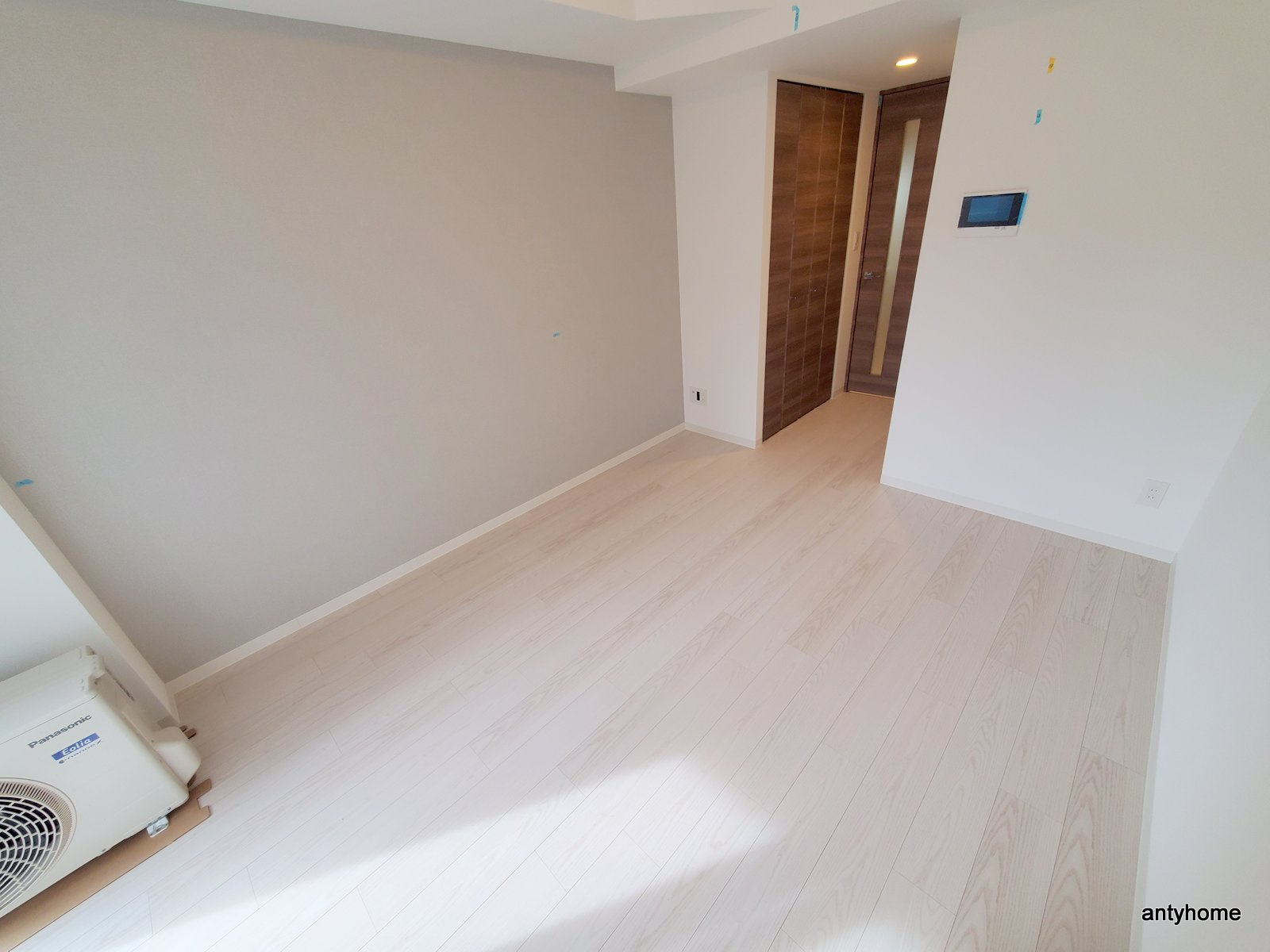 MELDIA CREST TAPP NAMBA WEST 仲介手数料無料の寝室