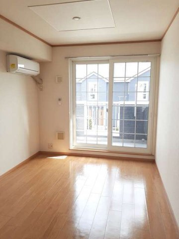 ヴィラエミネンス　Ｃの居間・リビング