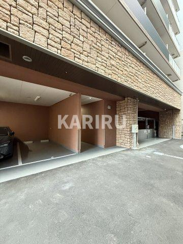 プレジオ梅田の駐車場