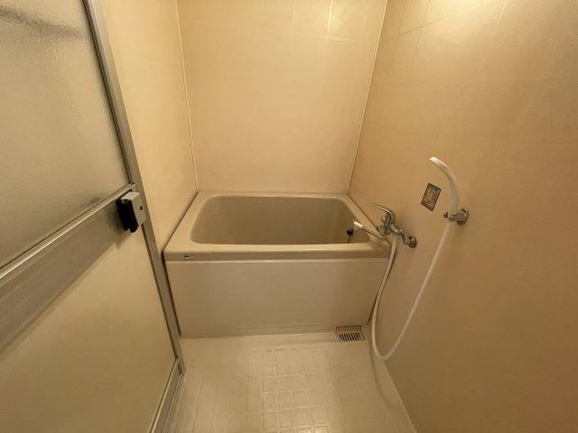 GM藤田町WESTの浴室