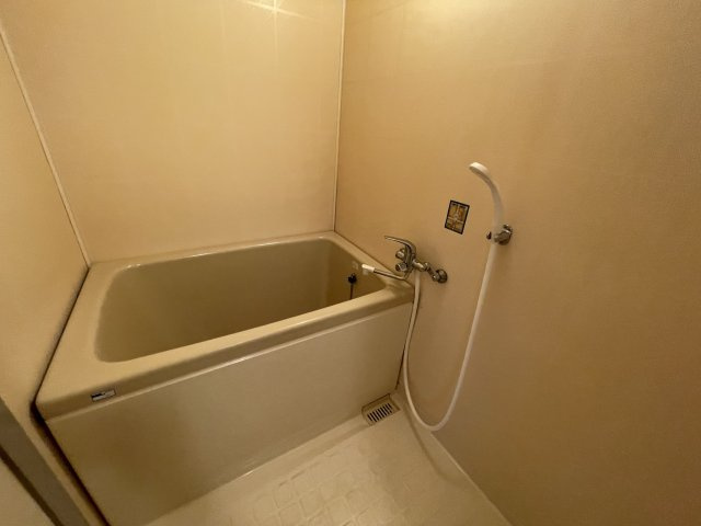 GM藤田町WESTの浴室