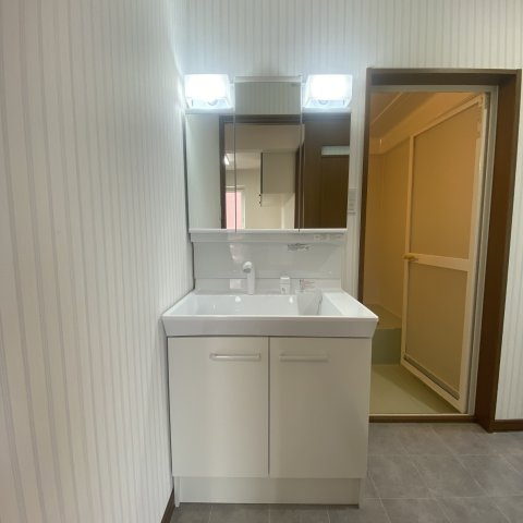 ハイム若草の洗面所