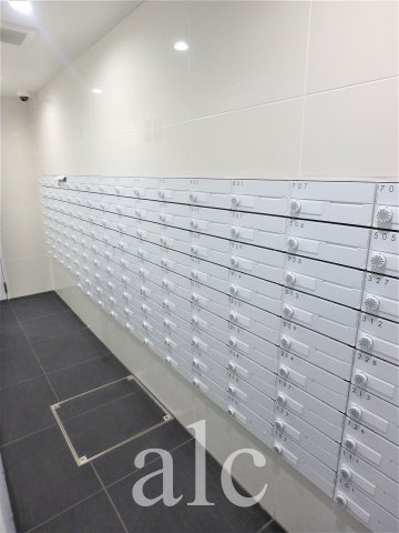 杉並区下高井戸４丁目の賃貸マンションのその他共用部分|集合ポスト