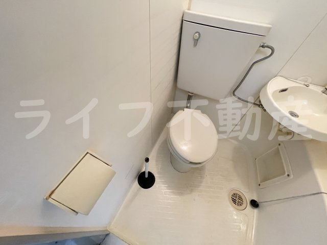 ラ・メゾン中小阪のトイレ|清潔感のあるトイレです