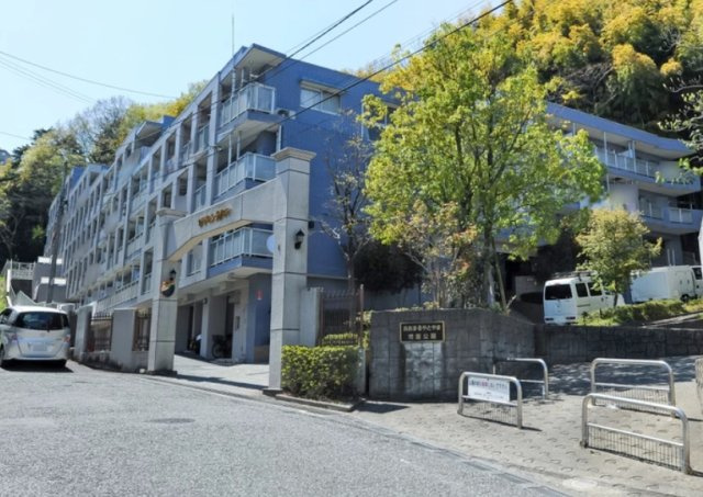 セザール多摩ガーデン