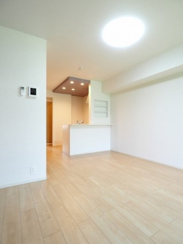 コモド　ガーデンの内装