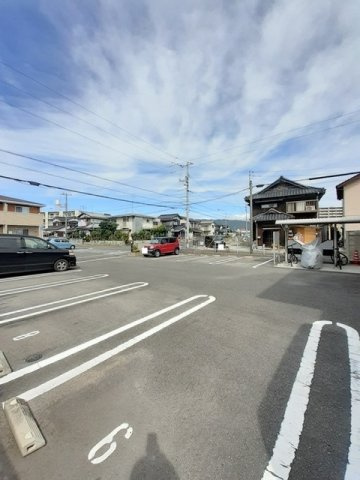 オーベル・シュタインの駐車場