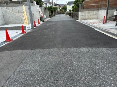 【前面道路含む現地写真】 | 緑町５丁目　新築戸建