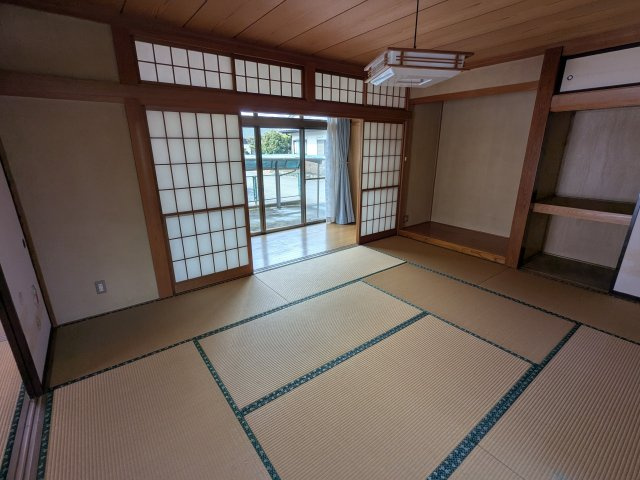 中古戸建　神戸町　平屋の和室|柔らかい畳が心地よい和室