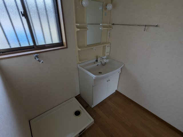 中古戸建　神戸町　平屋の脱衣所