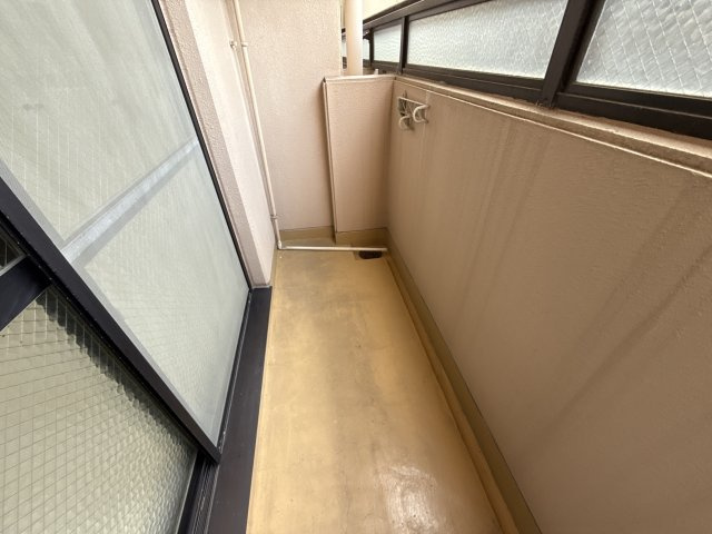 ジュネス野里のバルコニー