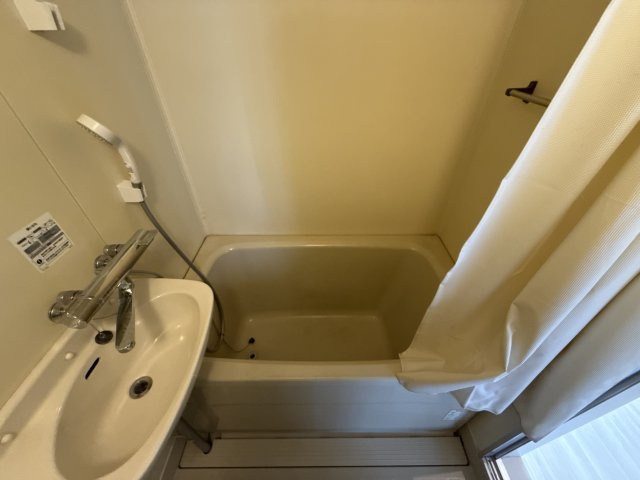 ジュネス野里の浴室