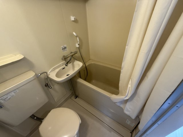 ジュネス野里の浴室